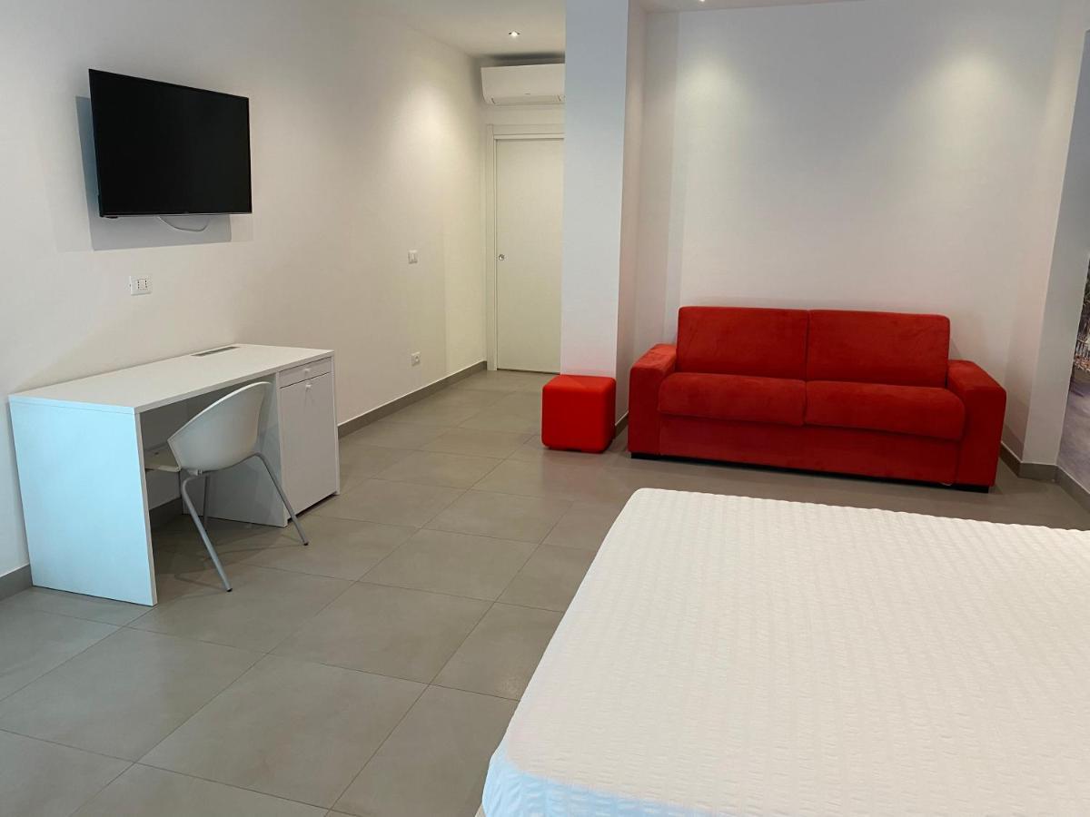 ברג'ג'י Torre Del Mare Rooms מראה חיצוני תמונה