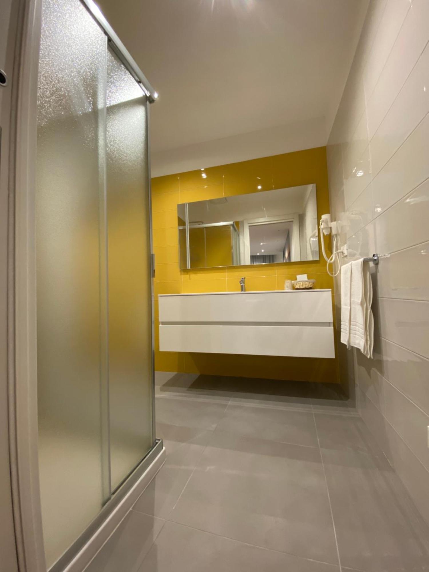 ברג'ג'י Torre Del Mare Rooms חדר תמונה
